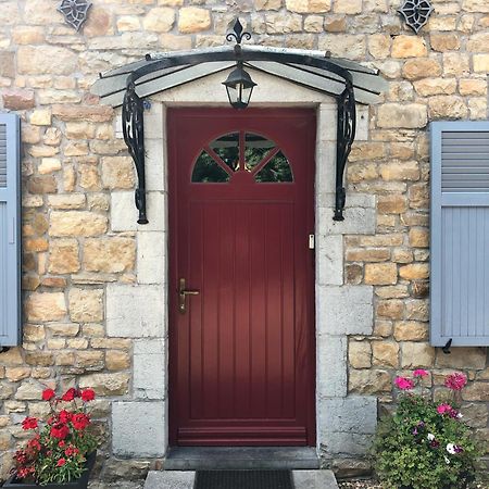 Habitat Bed & Breakfast Momignies Exterior foto