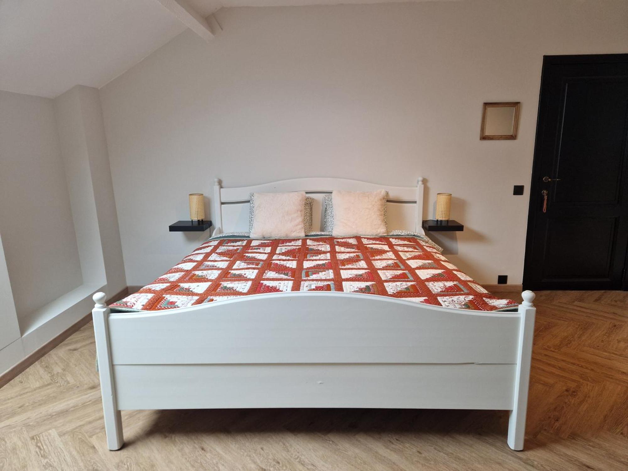 Habitat Bed & Breakfast Momignies Exterior foto